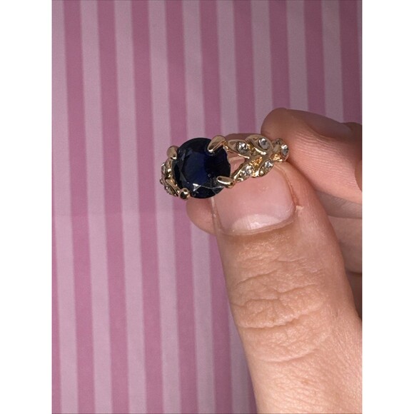 Size 5.5 Princess Ring – Gold Tone Faux Sapphire & CZ Bling, Y2K Girly Glam - Picture 2 of 6